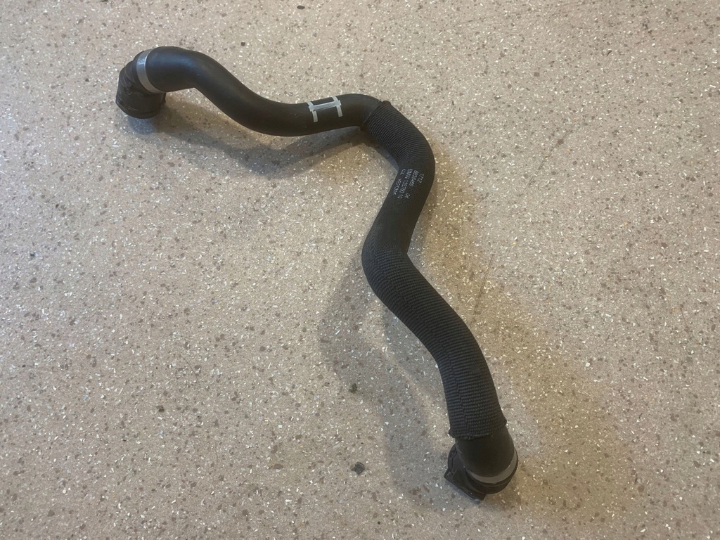 фото №13, Шланг водяной турбонагнетателя bmw 1 f40 8658489