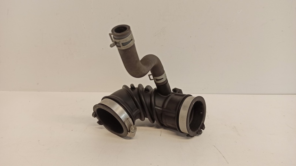 фото №1, Suzuki swift mk8 шланг повітря 1.2