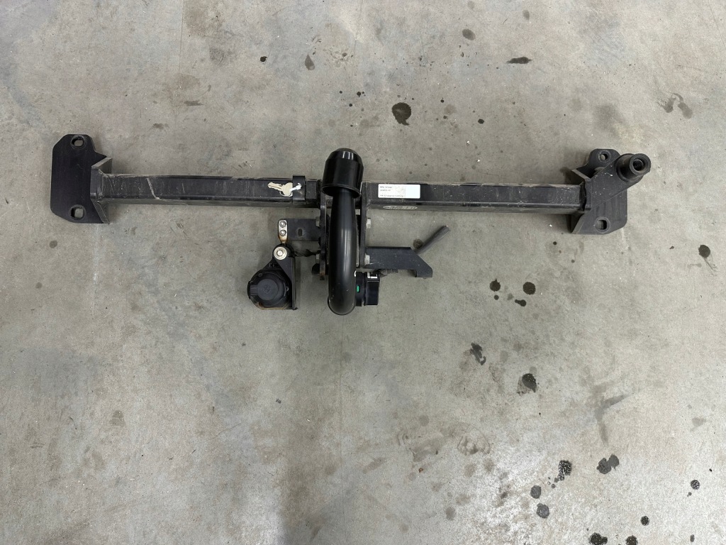 фото №1, Hak балка kompletny bmw x1 f48 lift оригинал