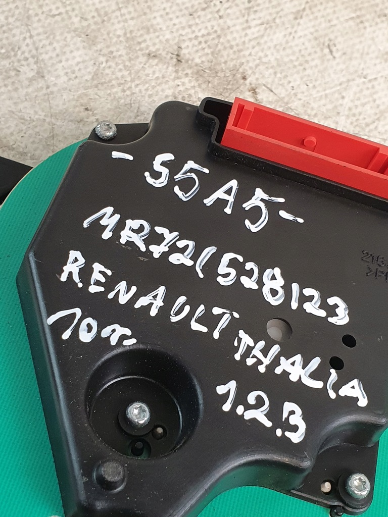 фото №6, Счетчик приборы оригинальный номер p8200748172 renault thalia ii 1.2b 10r.