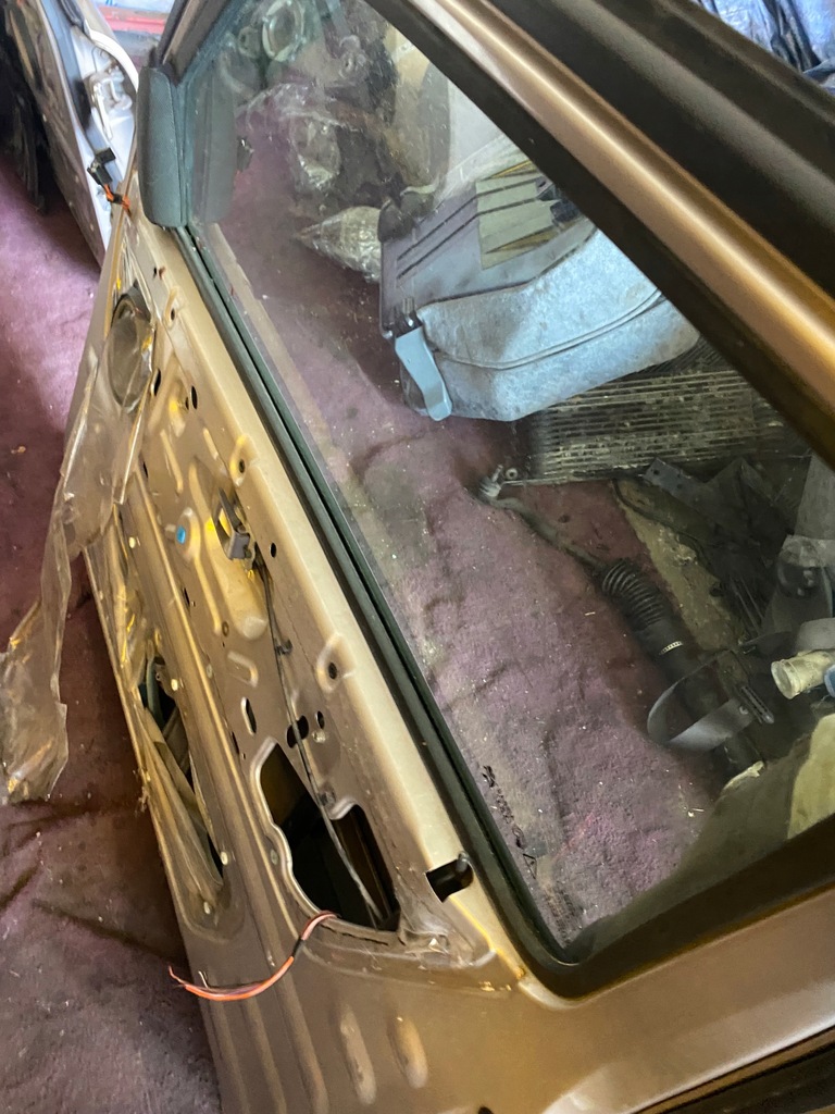 фото №7, Двері праве передні land rover freelander i 96-06r. 3d