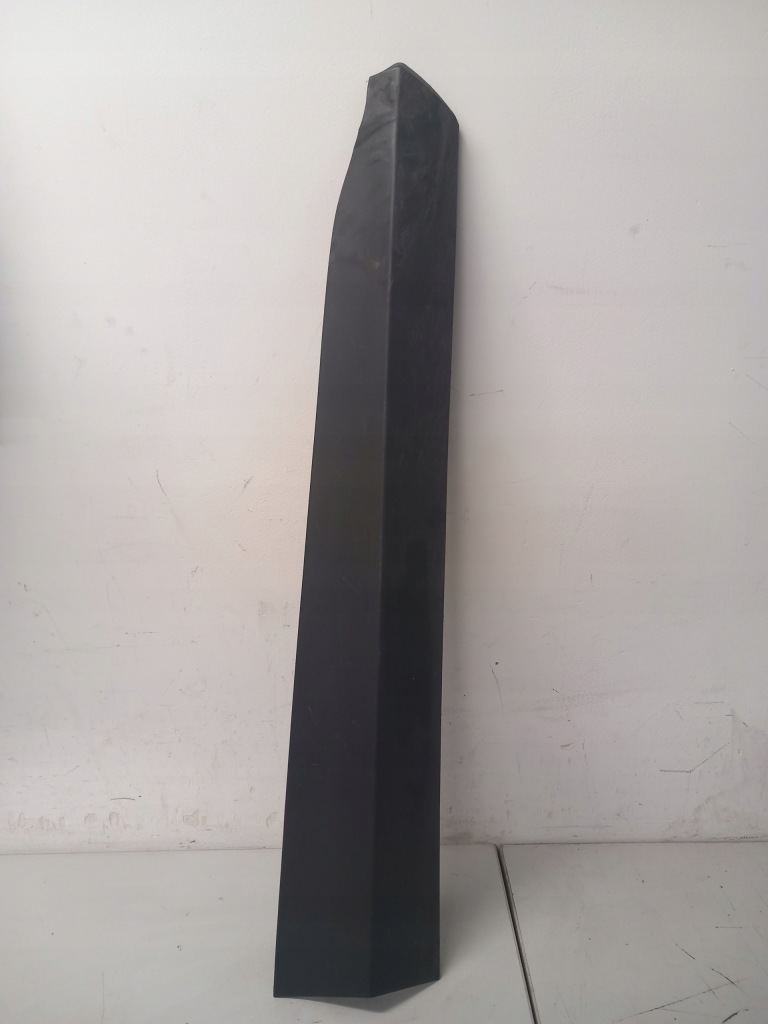 фото №1, Молдинг дверь правый перед toyota yaris cross 75073-k2010