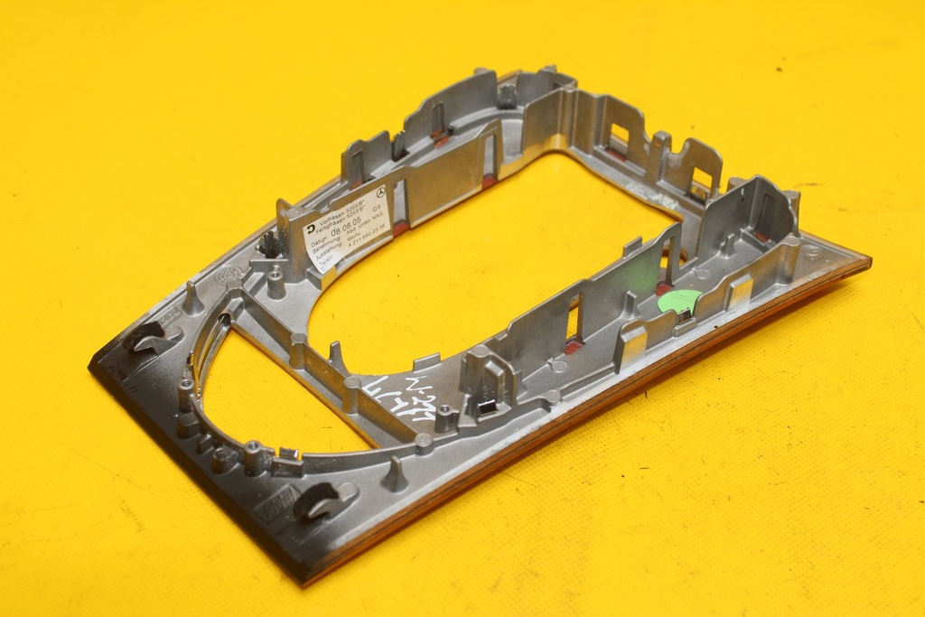 фото №7, Рамка корпус домкрата mercedes w211 a2116802336