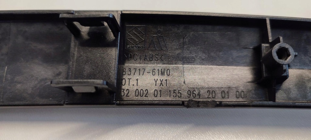 фото №5, Suzuki sx4 s-cross молдинг dekor двері правий перед 83717-61m0