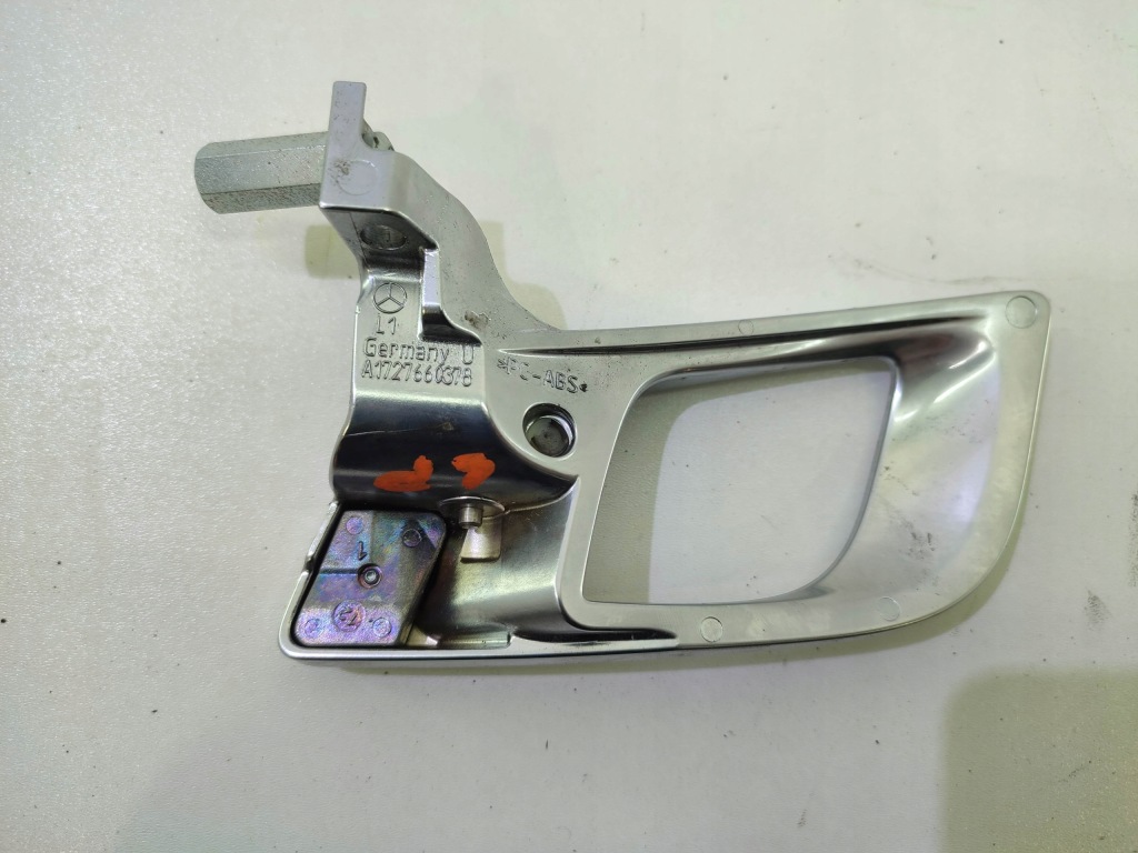 фото №2, Mercedes r172 ручка внутренняя левая a1727660378