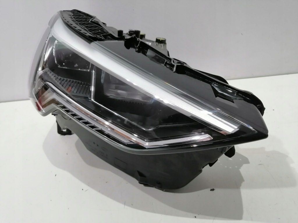 Фара правый  передняя audi q3 2 full led Недорого