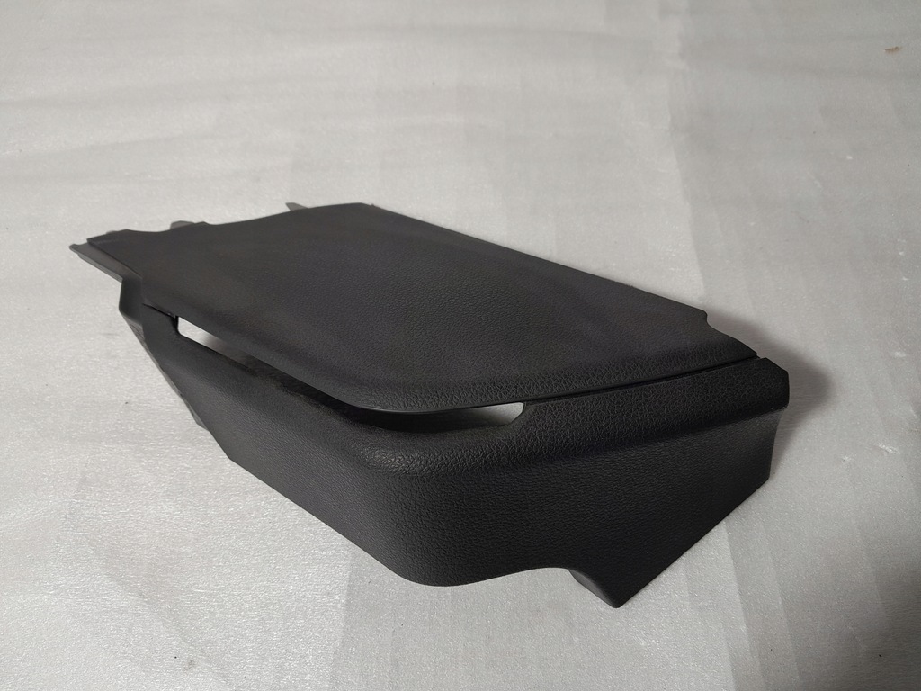 фото №1, Audi q8 4m защита обшивка стойка 4m8863487