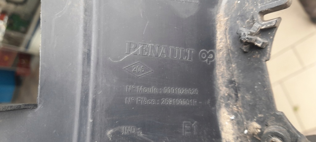 Кронштейн  бампера ліве перед renault megane 3 оригінал Зі Шроту