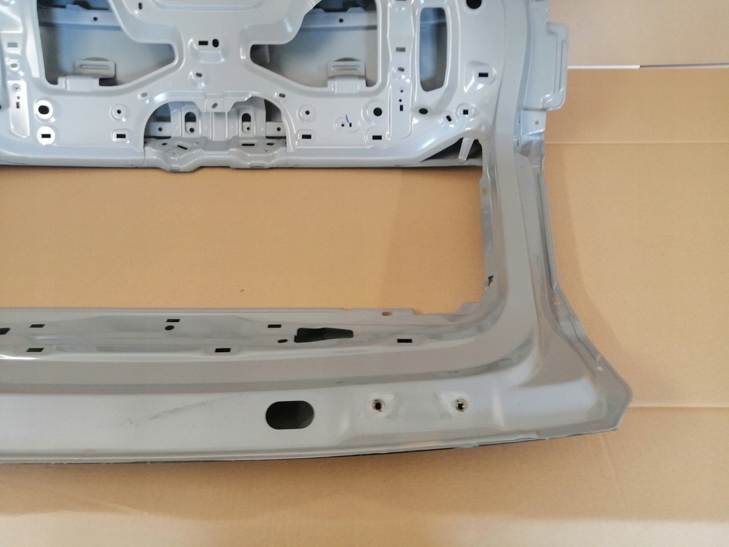 фото №10, Volvo ex30 кришка багажника задня