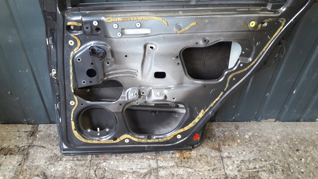 фото №9, Дверь правый задняя alfa romeo 156 kombi 05r