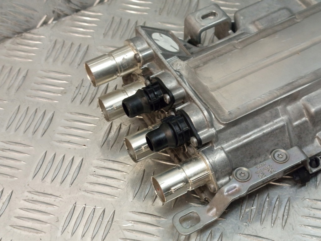 фото №14, Bmw оригінальний номер 5a12c61 x3 g01 x5 g05 модуль блок керування заряджання конвертер напруги