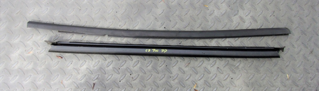 фото №1, C3 picasso молдинг ущільнювач скло правий перед