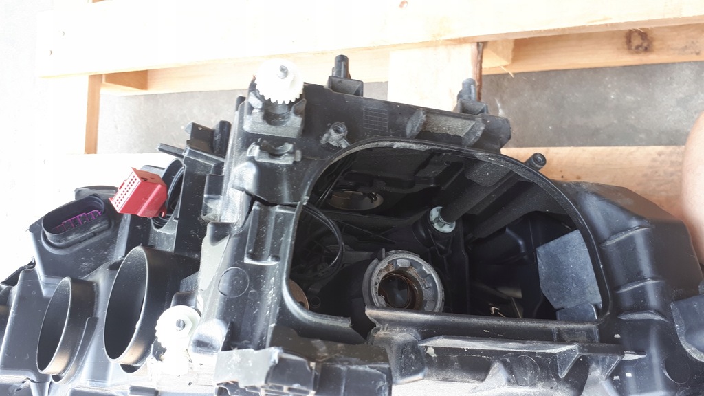 фото №12, A6 c7 4g лампа левая левый перед ксенон usa