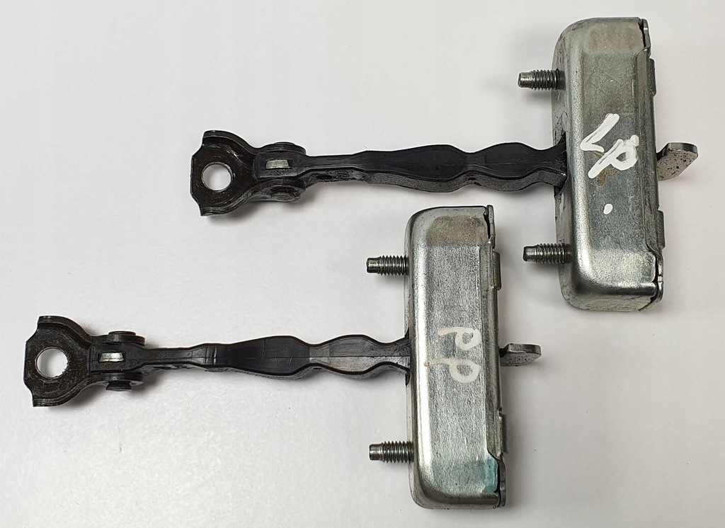 фото №2, Ограничитель дверь перед передний mazda rx-8