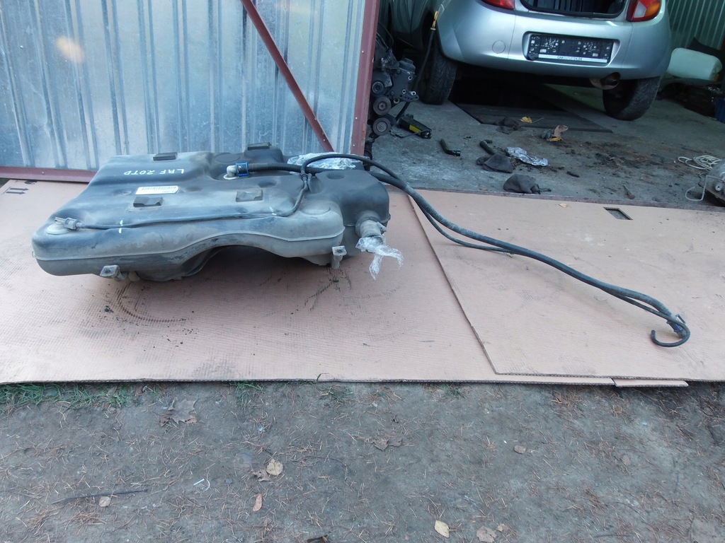 фото №5, Бак топлива bak land rover freelander i 2.0 td 4 дверь