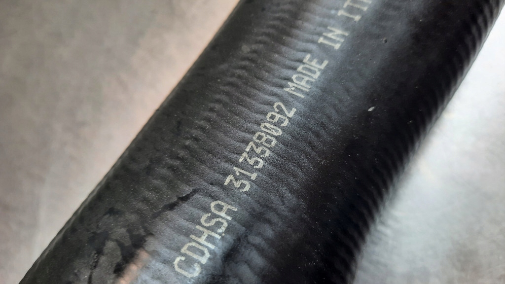 фото №5, Труба интеркулер 31338092 volvo s60 ii v60 xc60 2.4 d5