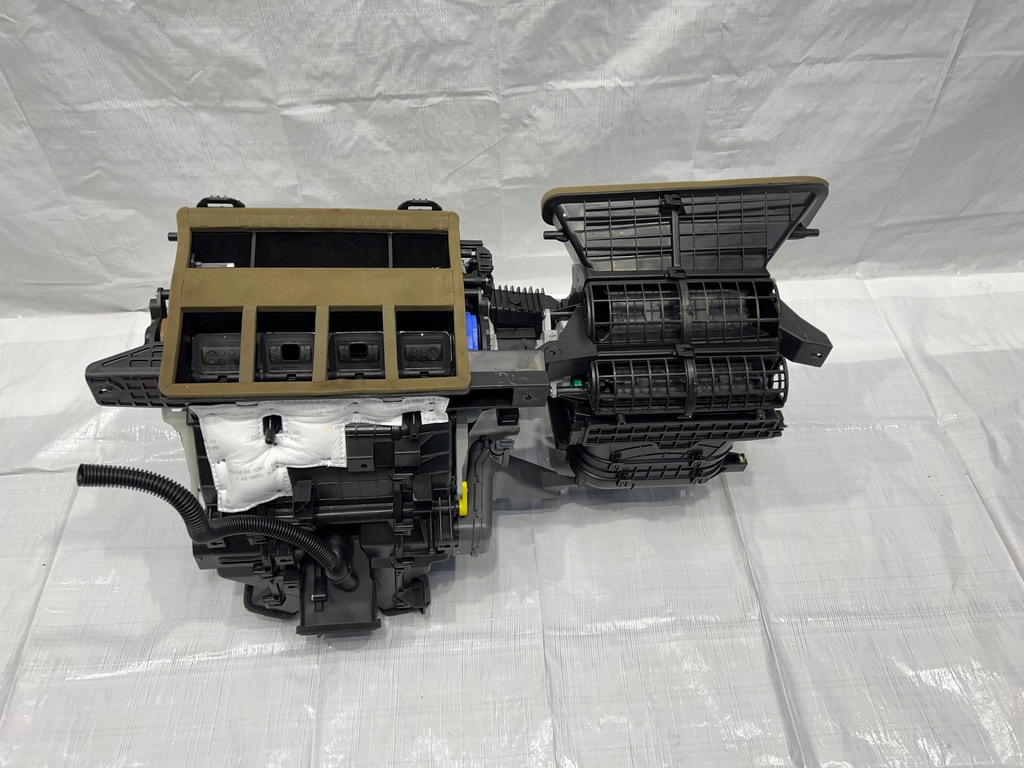 фото №1, Hyundai santa fe iv обігрівач