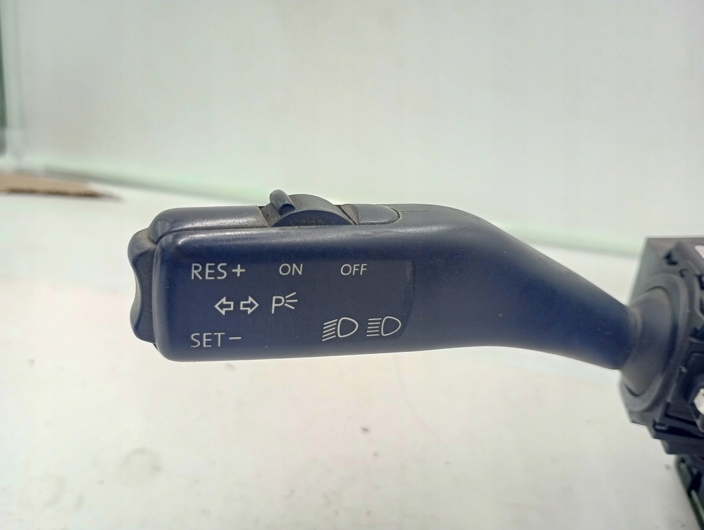фото №8, Переключатель комбинированный датчик kąta поворота vw seat skoda 1k0953549af