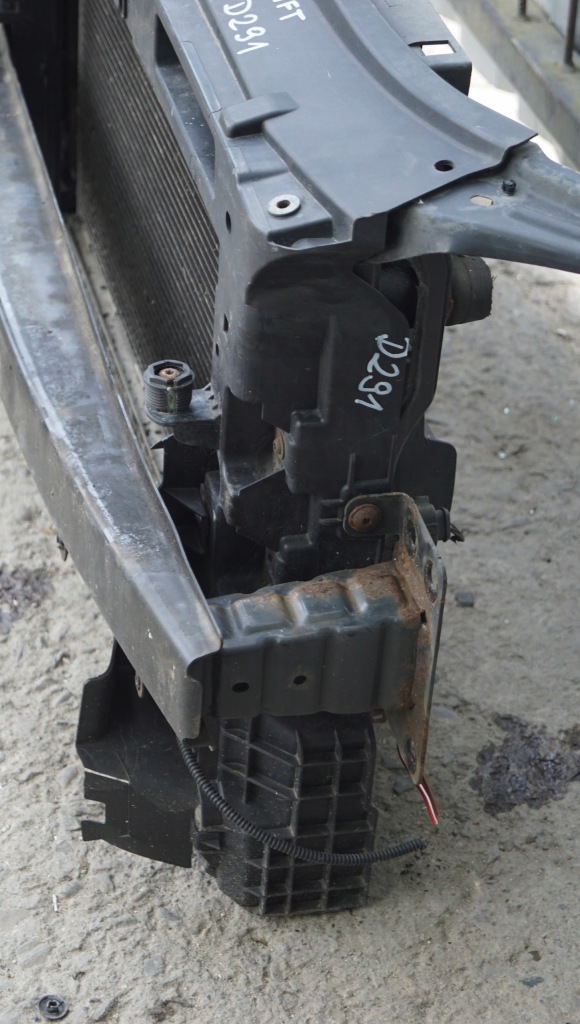 фото №10, Pas передний радиатор skoda fabia ii lift 1.2 b