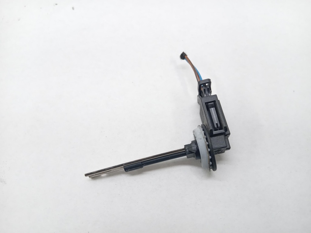 Купить Audi a4 датчик температуры внутренней 2013 седан 4/5dr 6q0820539 07-15