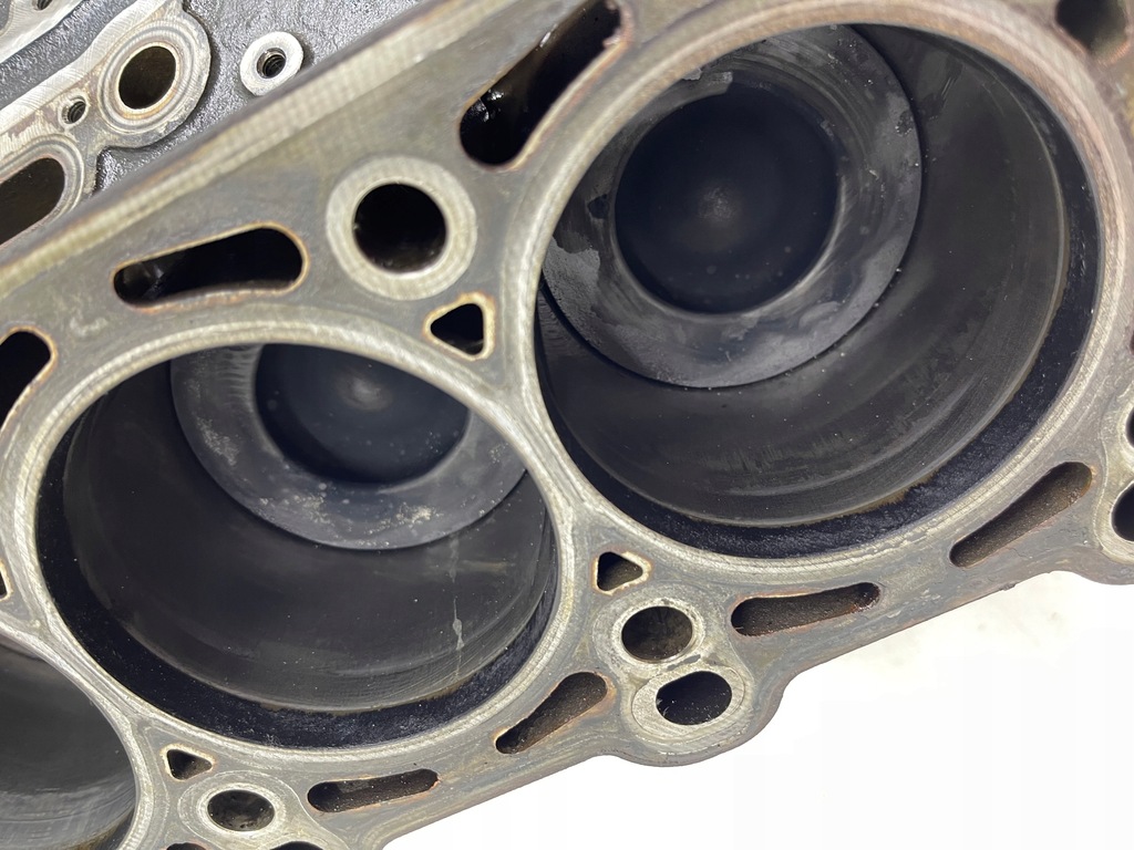 фото №7, Audi q7 4l 4.2 tdi btr блок двигателя + поршень поршни комплект