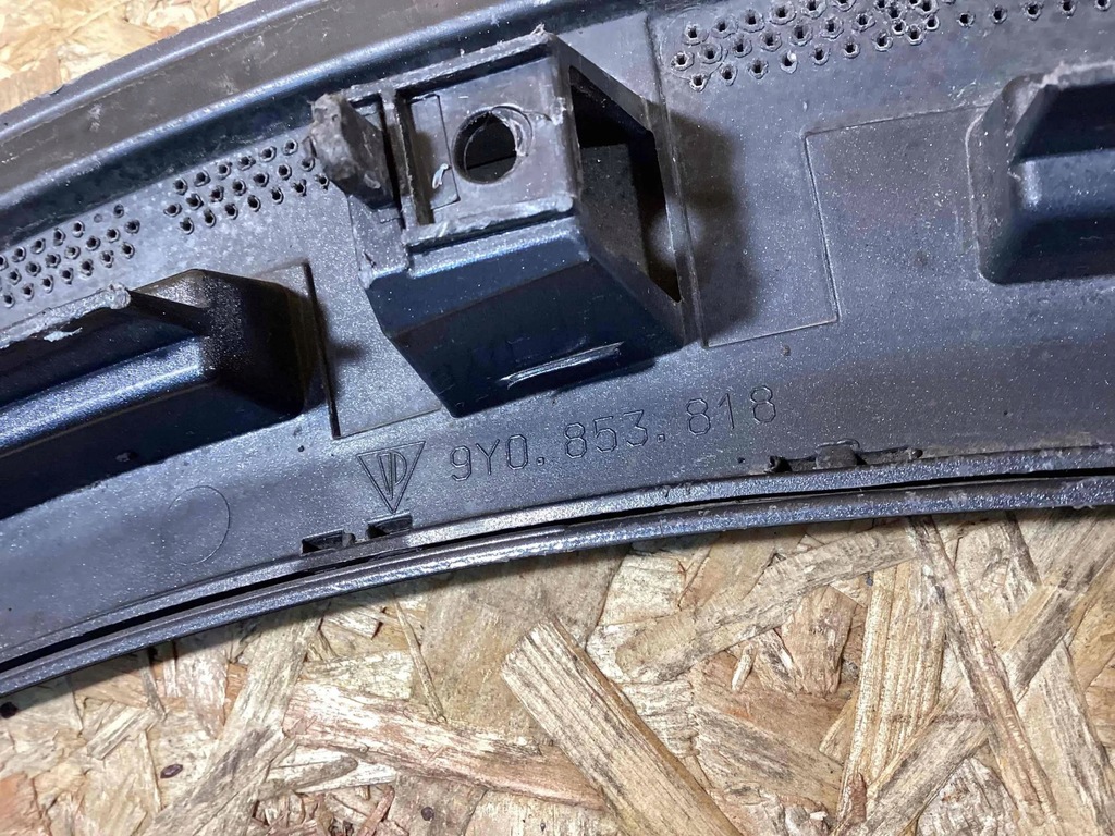 фото №7, Молдинг защита накладка крыла правая перед porsche cayenne 9y0853818g2x