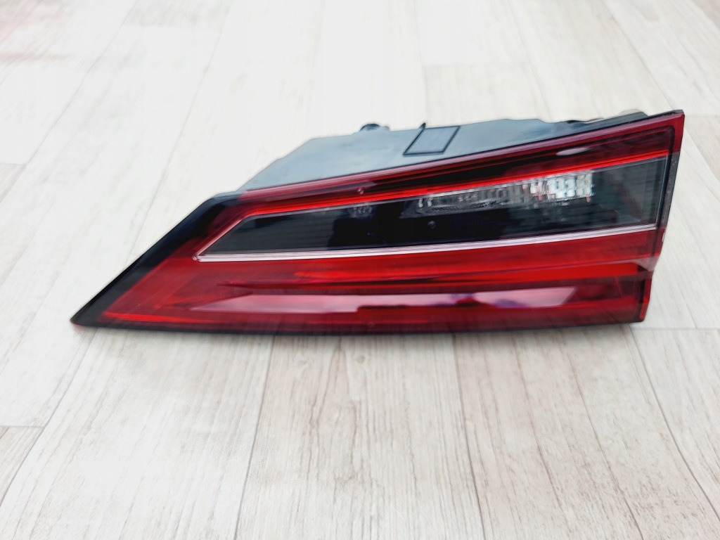 фото №1, Лампа задняя левая nissan qashqai iii j12 w крышка