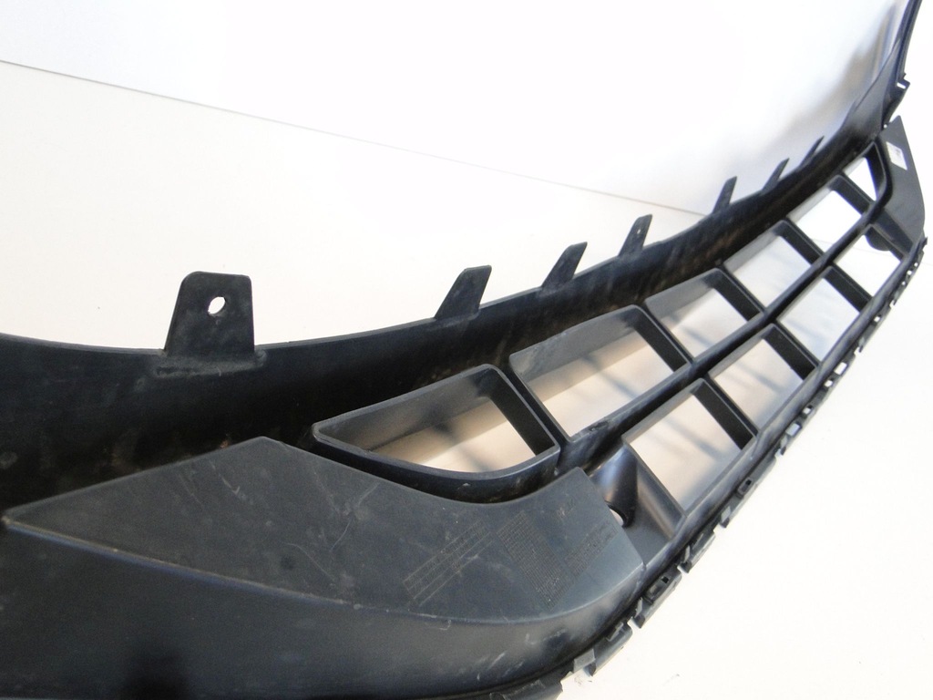 фото №8, Mercedes gla 247 h247 решётка средняя amg ночь package