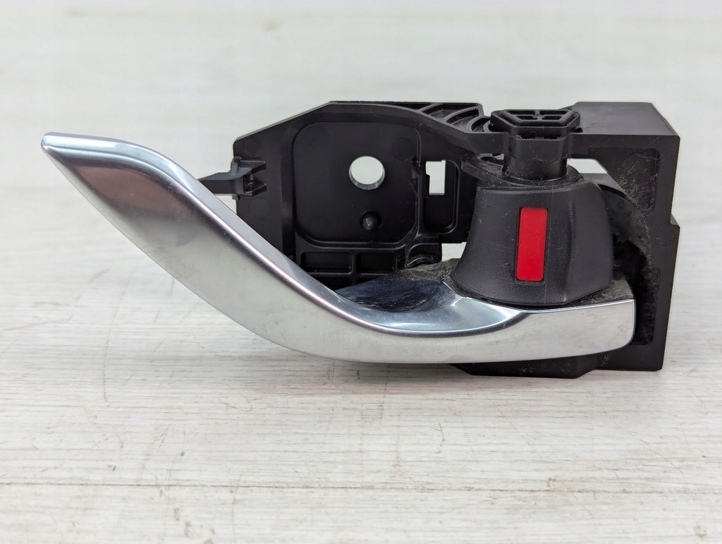 фото №1, Ручка внутренняя правая задняя mazda cx3 kd53-t8314