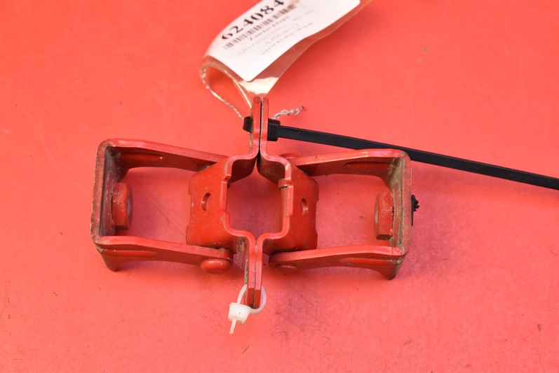 фото №2, Петля петли крышки alfa romeo mito 09r