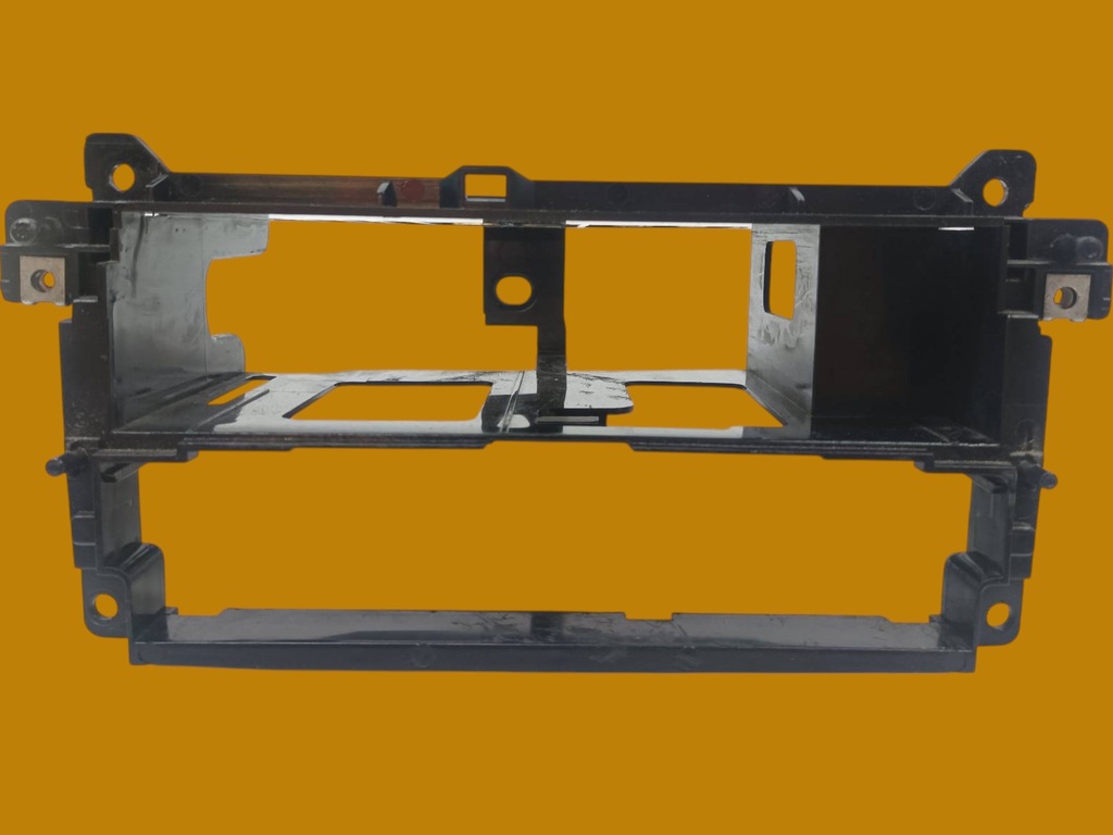 фото №1, Рамка радіо 8196112 bmw seria 3 iv 1998-2006 e46