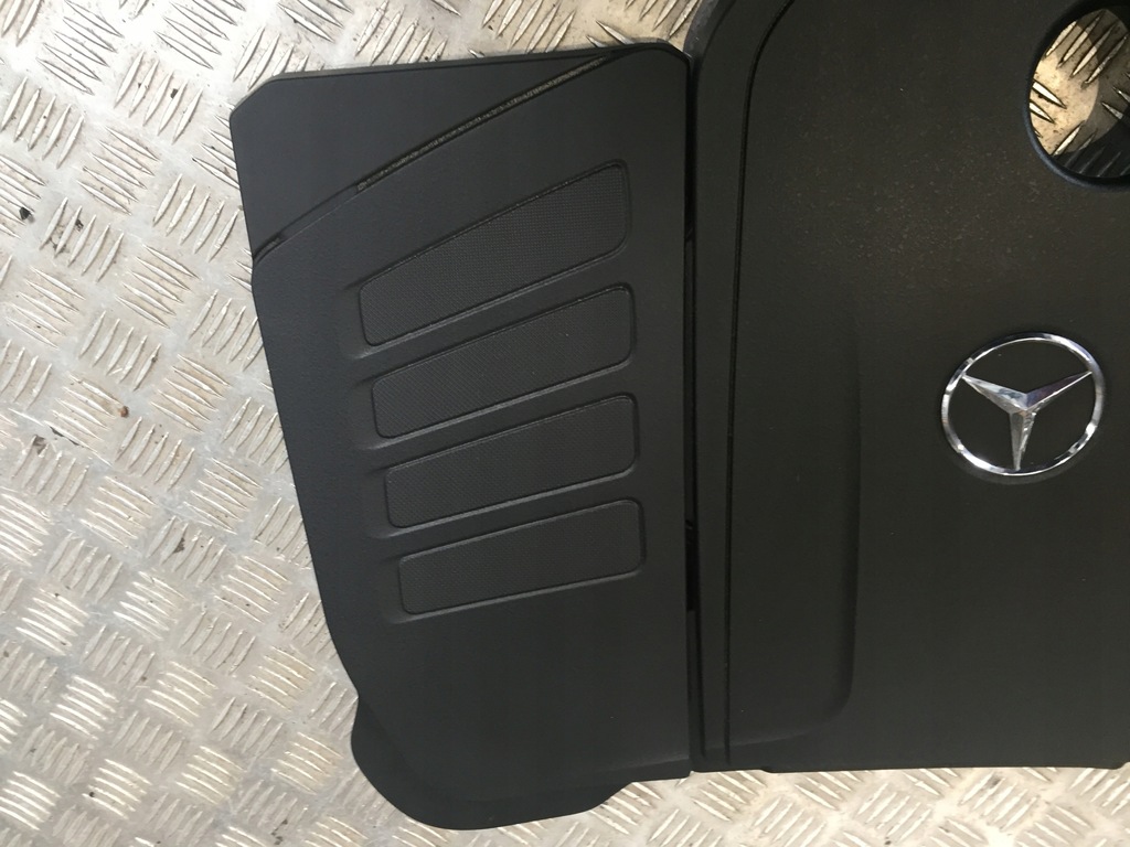 фото №5, Mercedes c-klasa w206 захист кришка верхній двигуна a2540108700 a2540108700