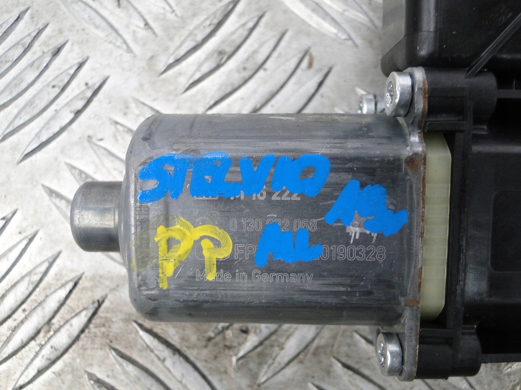 фото №8, Alfa romeo stelvio q4 моторчик стекло