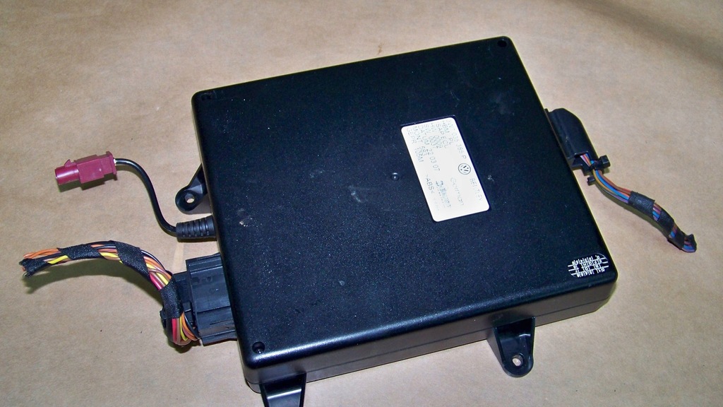 фото №1, Vw phaeton 07r модуль телефона