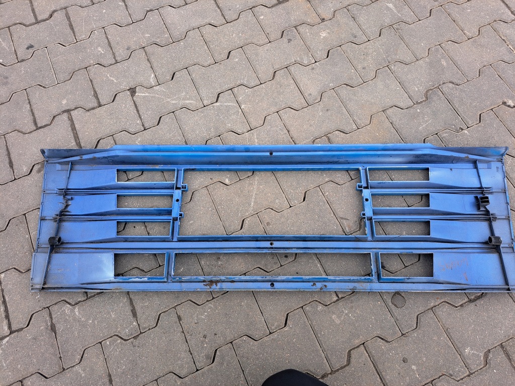 фото №6, Решётка радиатора решётка радиатора капот нижняя volvo fh fm 12