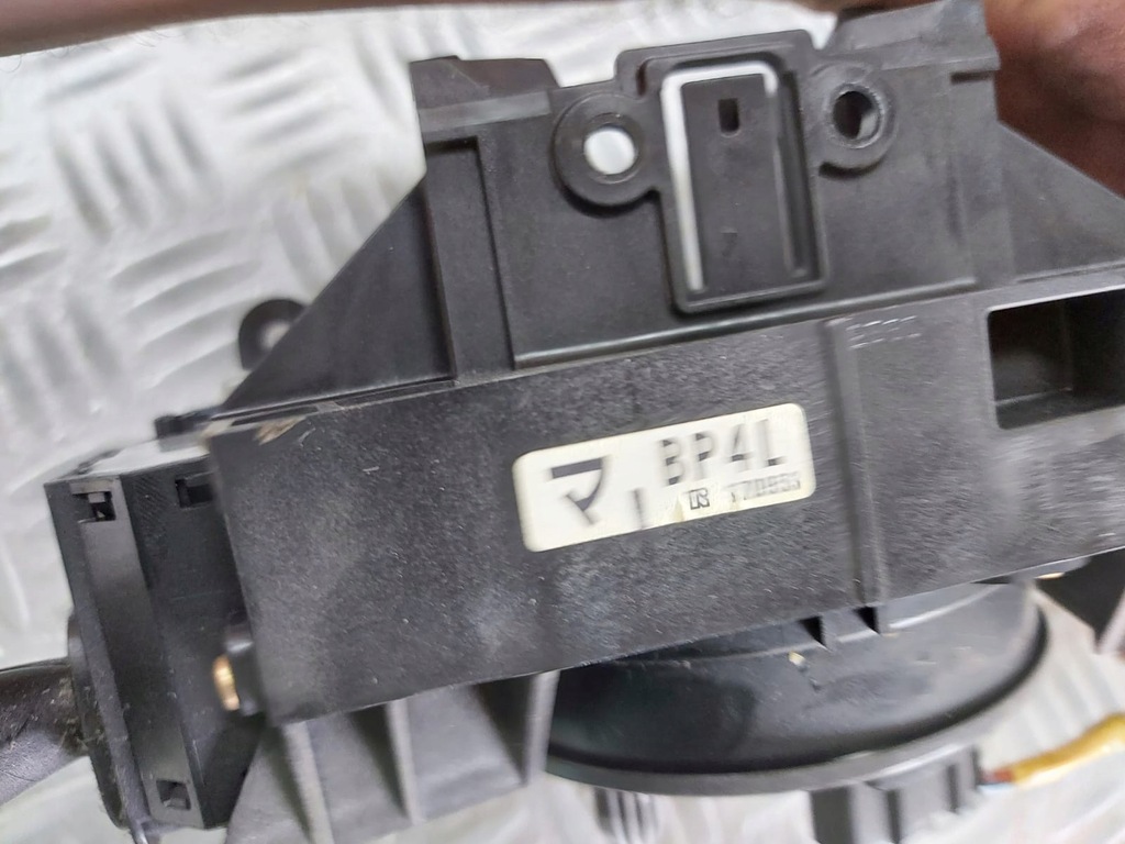 фото №8, Mazda iii 3 bk переключатели переключатель комбинированный лента