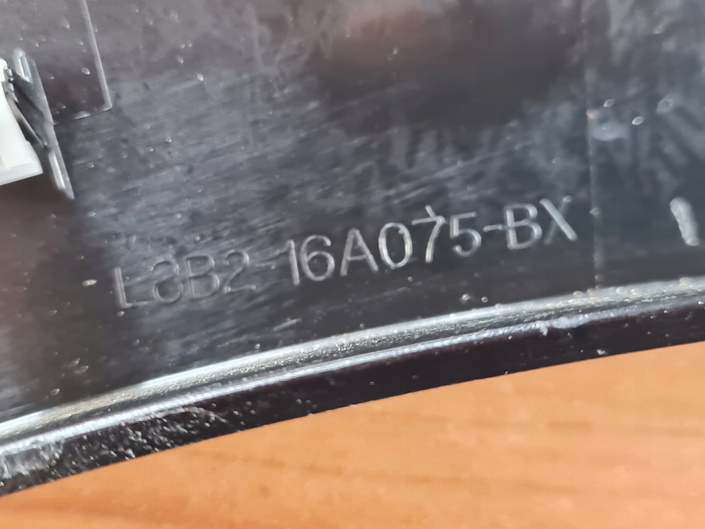 фото №3, Молдинг крила l land rover defender l8b216a075bx