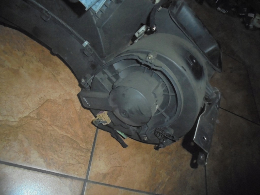 Купити Audi a4 b5 1.8t повітродувка 740221233f