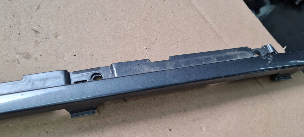 фото №5, Audi q5 sq5 s line 80a807661 молдинг соединитель бампера перед оригинальный номер