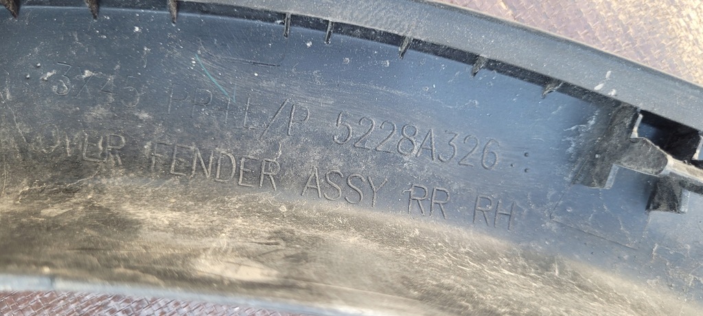 фото №10, Mitsubishi asx права молдинг крила задня