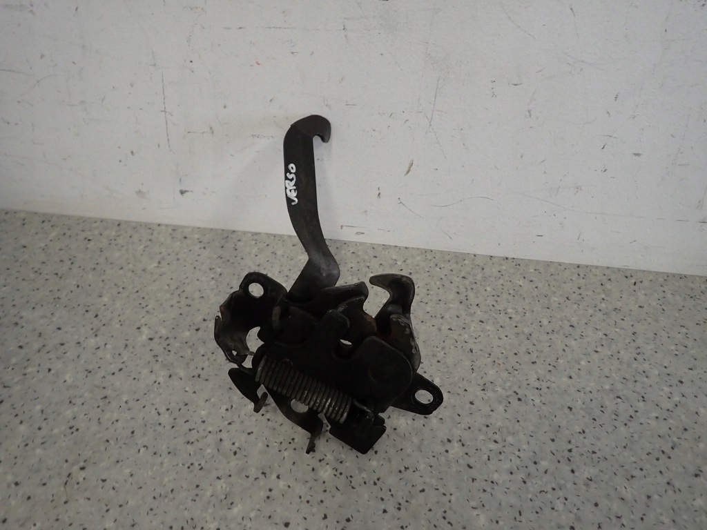 фото №1, Toyota verso 09-13 замок капот