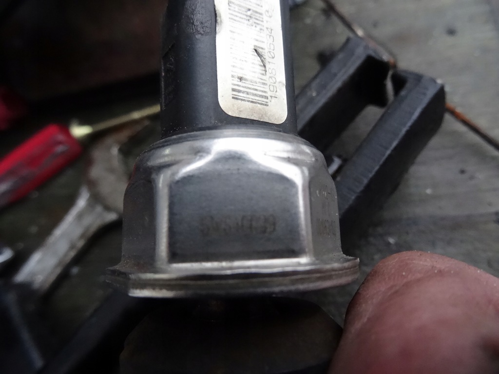 фото №6, Peugeot 1007 1.4 молдинг впрыскная