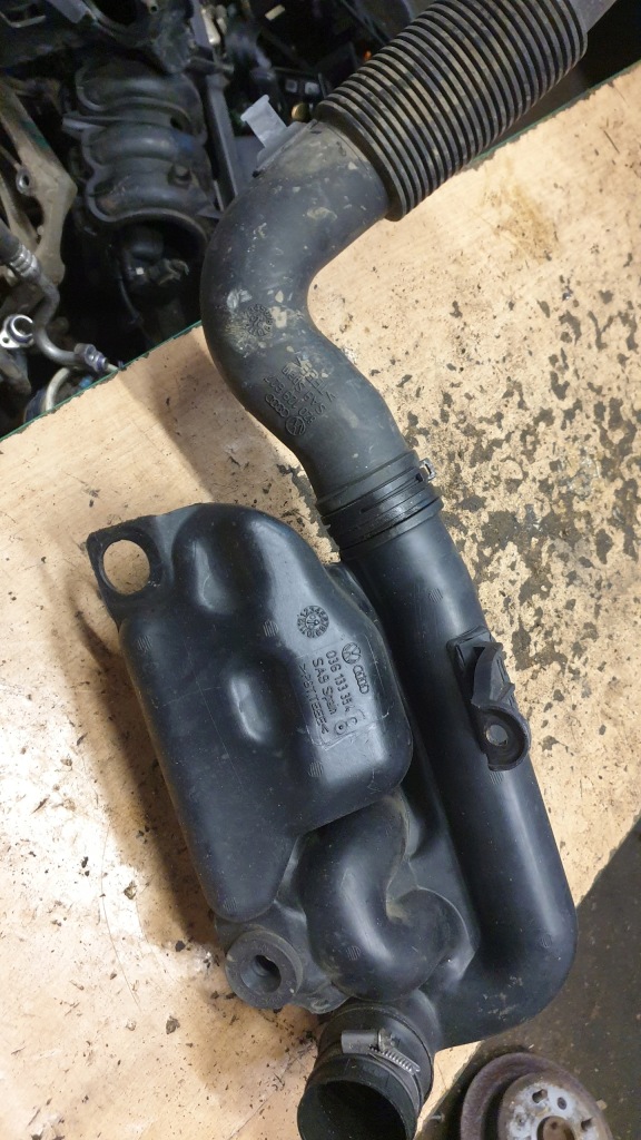 фото №1, Audi a2 1,4 16v воздухозаборник впуск воздуха