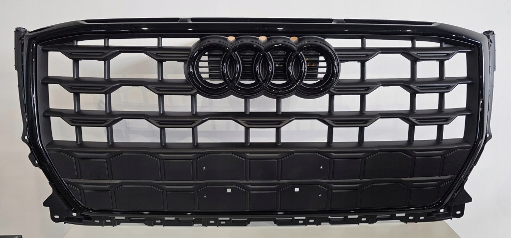 Купить Решётка радиатора бампера решётка радиатора audi q2 81a lift s-line 19- black рамка накладка