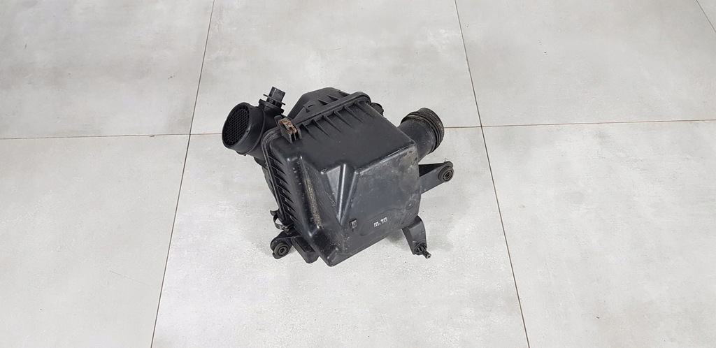 фото №5, Hyundai i30 i 2.0 crdi корпус фильтра воздуха