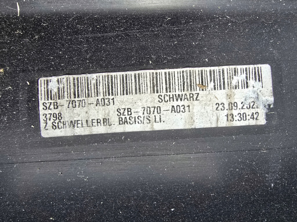 Молдинг поріг ліва porsche 9j1 9j1854883f Оригінал