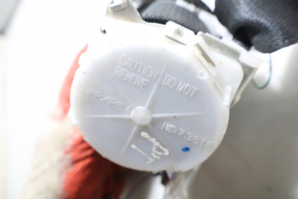 фото №4, Pas безопасности правый задняя toyota yaris iii