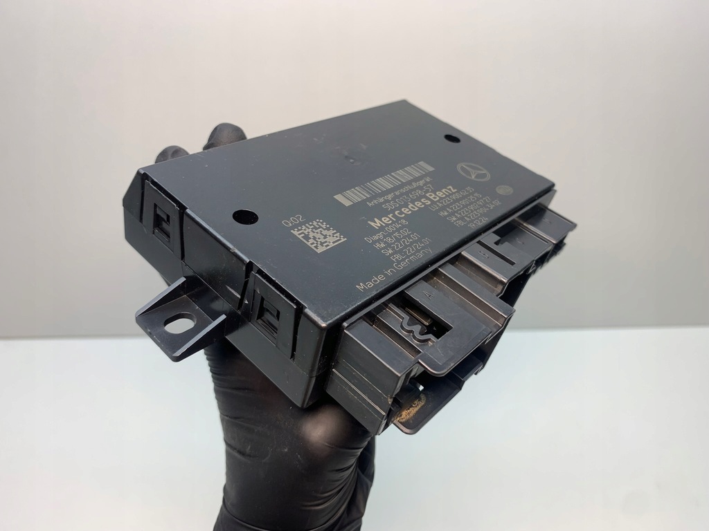 фото №6, Mercedes w206 w223 блок управления модуль фаркоп буксировочный a2239006235