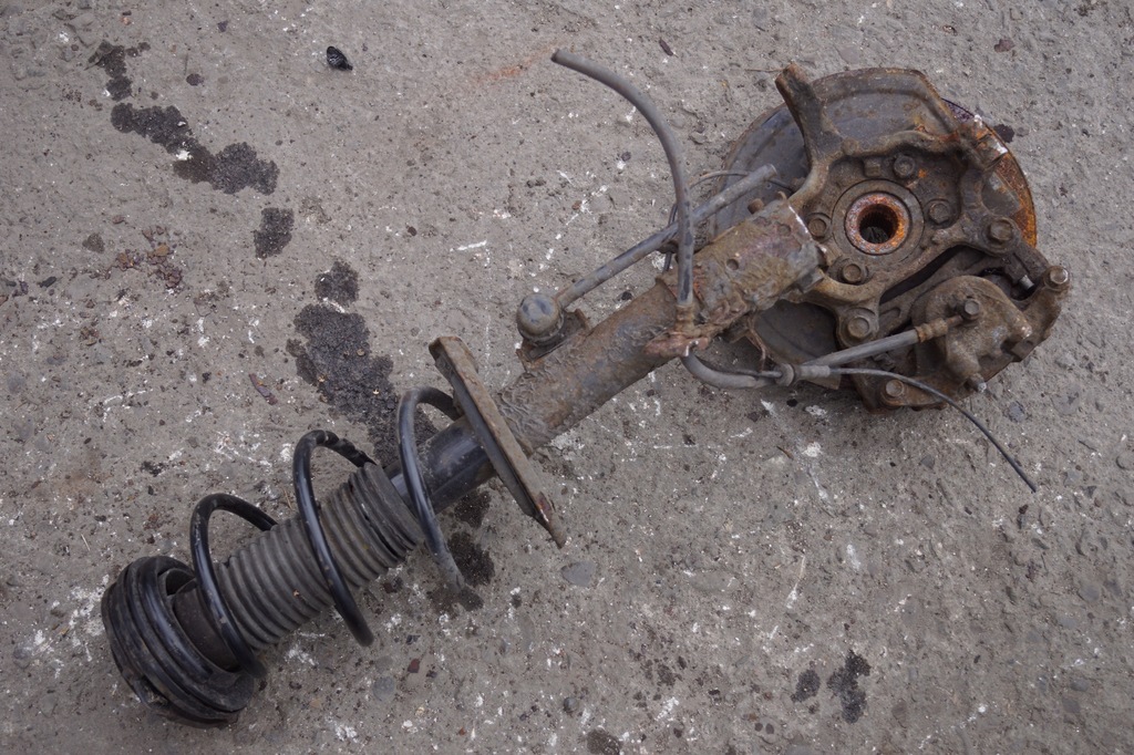 фото №7, Поворотний кулак амортизатор правий перед nissan juke f15