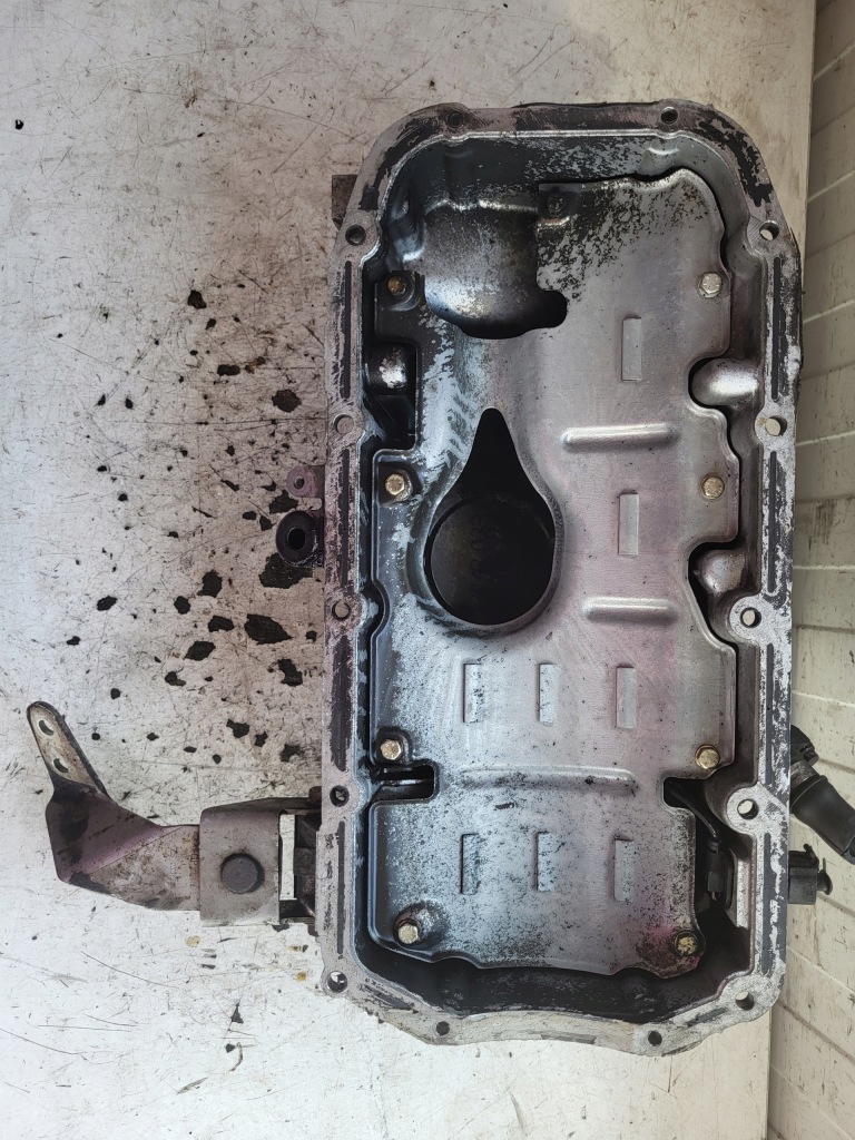 Opel vectra c 1.9 cdti 120 km поддон масляная масла 55194355 zafira b Недорого